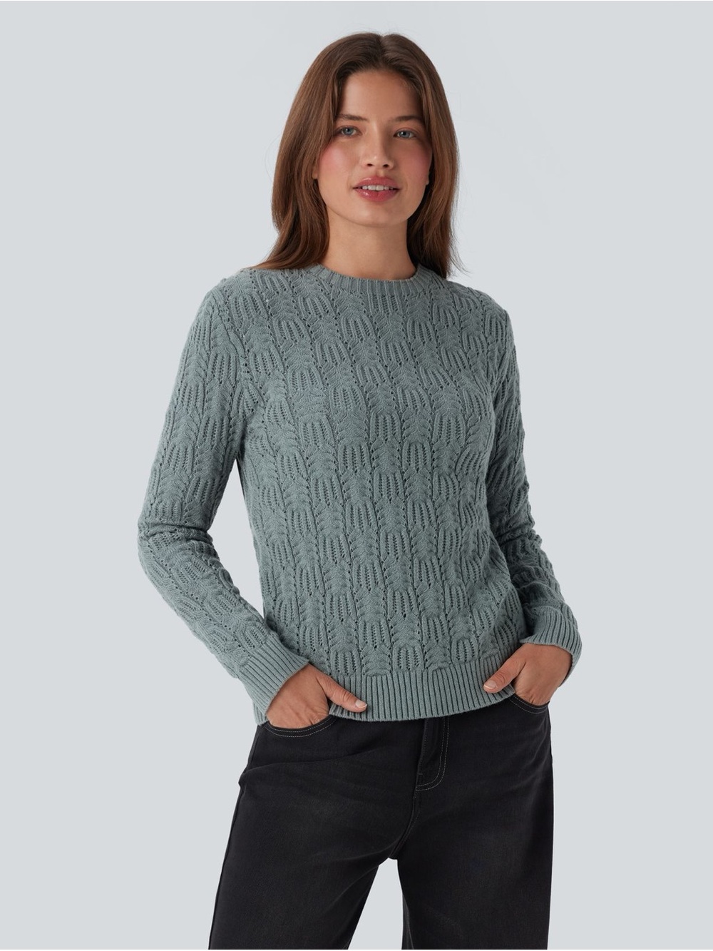 NWT Halara round neck casual long sleeve sweater